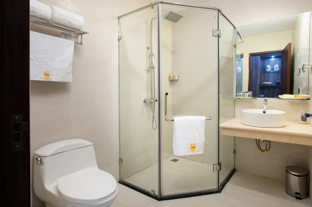 غرفة ديلوكس بسرير كينج بإطلالة على الحديقة بغرفة نوم واحدة، Cereja Hotel & Resort Dalat 5/6
