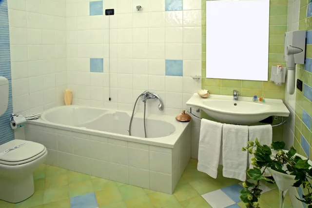غرفة سوبيريور بسرير مزدوج بإطلالة على البحر، Cerri Hotel 4/6
