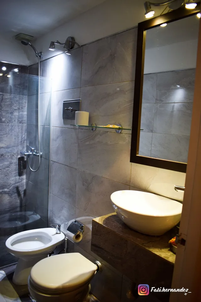 Basic, Triple, 1 Double and 1 Single Bed, Hotel Casablanca 9/10