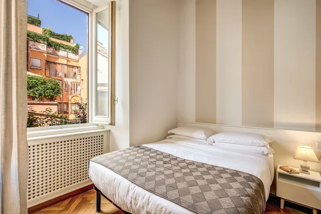 3 Bedrooms, Deluxe, Apartment, 3 Double Beds, City View, 4 Bathrooms, Terrace، Tritone Top House 5/10