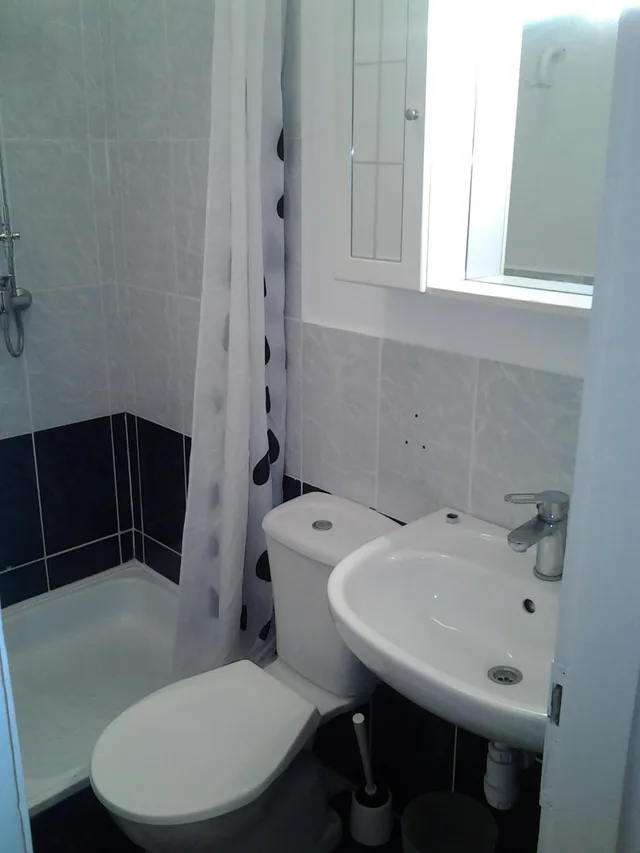Apartment, Small, Liechtenstein Apartments 8/10