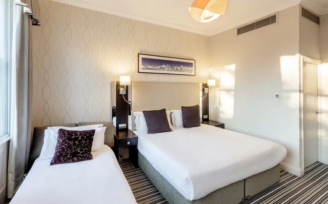 غرفة عائلية، Melia London Kensington Member of Melia Collection 2/10