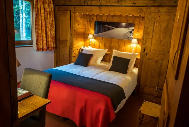 Standard, Double Bed, Forest View, Le Merilys 2/8