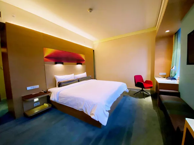 غرفة سوبيريور بسرير كينج، Aloft Zhengzhou Zhengdong New District 2/3