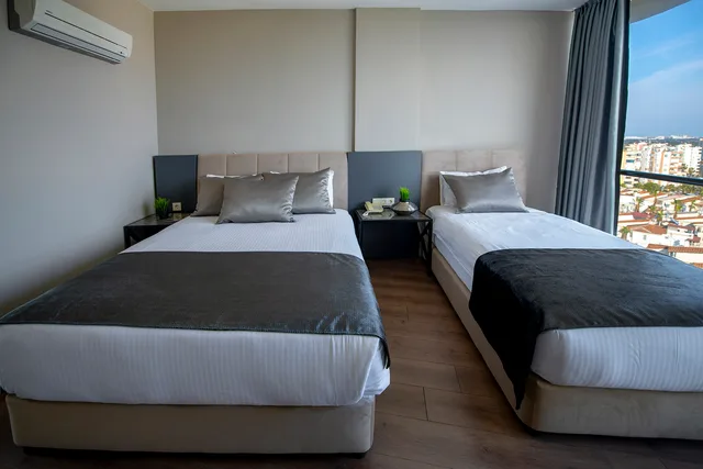 غرفة بسرير مزدوج بإطلالة على البحر، Tourist Hotel Antalya 2/6
