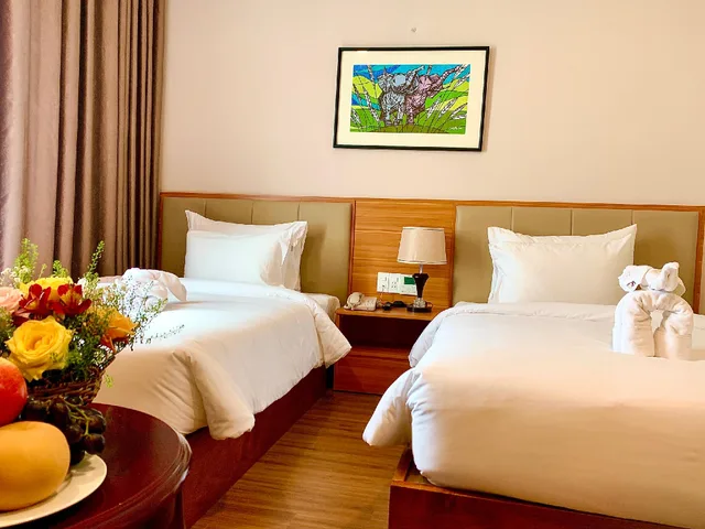 غرفة سوبيريور بسريرين منفصلين، Elephants Hotel Buon Ma Thuot 2/3