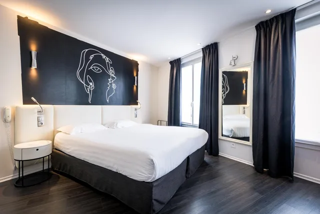 غرفة ثلاثية بسرير مزدوج وسرير فردي، Hotel Montparnasse Saint Germain 1/1