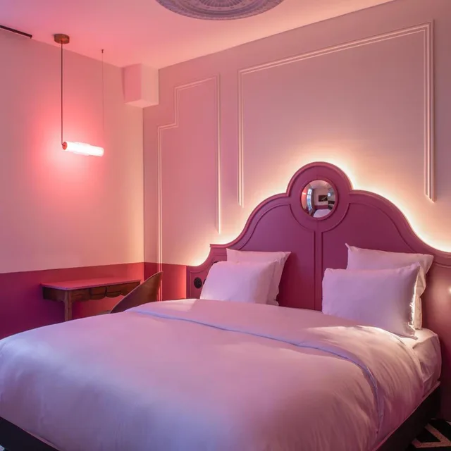جناح سوبيريور، Labe Hotel 1/7