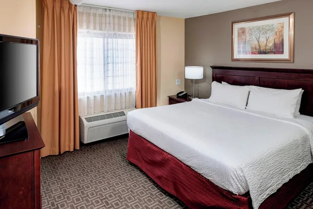جناح بسريرين مزدوجين بغرفتي نوم، Towneplace Suites Texarkana 1/7
