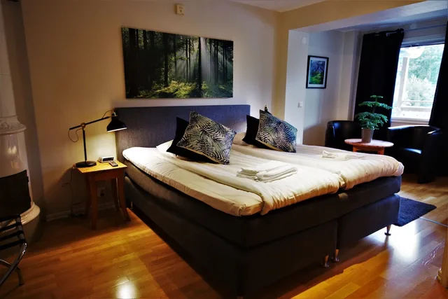غرفة قياسية رباعية، Treetop Spa Hangout & Hotel 2/3