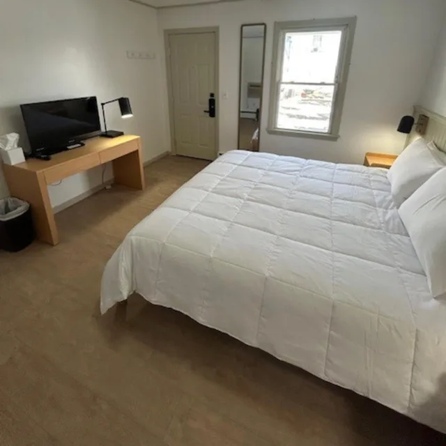 غرفة بسرير كينج، Lake Ridge Hotel 7/10