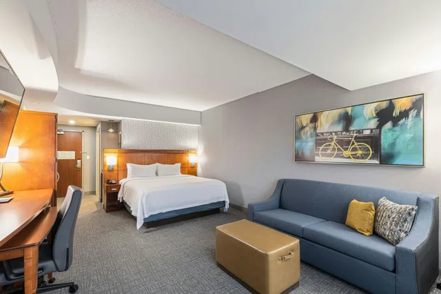 غرفة، Courtyard by Marriott Boston Waltham 1/5