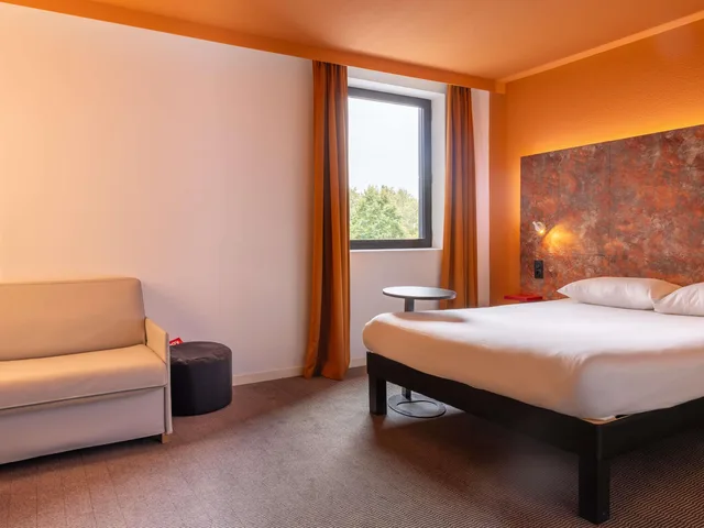 غرفة بسرير مزدوج لذوي الإعاقة، ibis Styles Toulouse Cite Espace 2/5