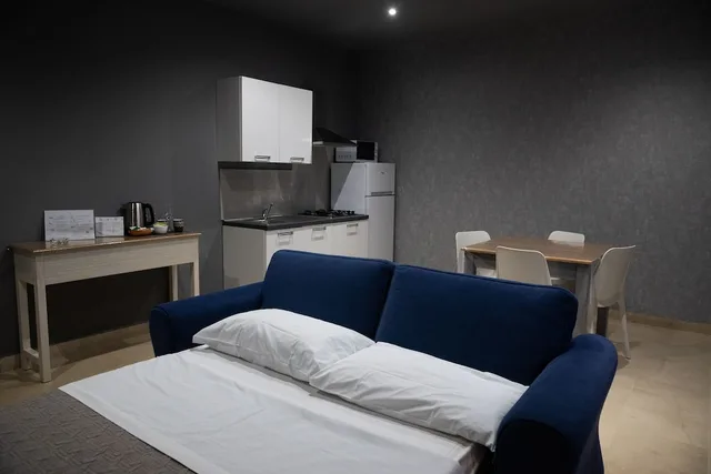 1 Bedroom, Deluxe, Suite, Queen Bed, City View, Sofa, ZIBIBBO SUITES & ROOMS 7/10