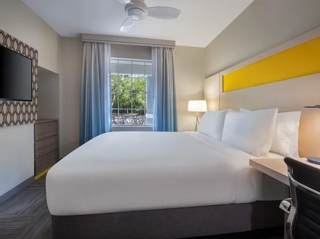 جناح بسرير كوين بغرفتي نوم، Holiday Inn Resort Orlando Suites - Waterpark 7/13