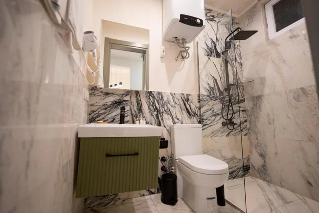 جناح عائلي، Monev Istanbul 2/3