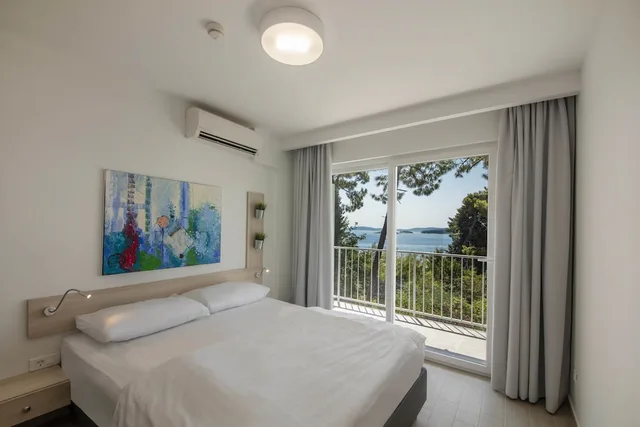 Comfort Double Room with Seaside Balcony، Bellevue Maradiso Casa by Aminess 1/9