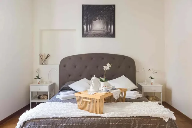 غرفة ملكية بسريرين كوين مع أريكة، The Sistina Suite 5/10
