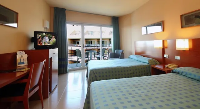 Design Double Single Use Room، Aqua Hotel Onabrava 1/2