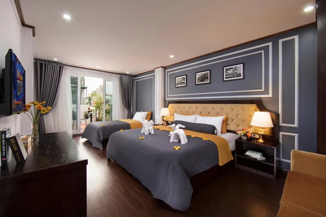 غرفة عائلية بشرفة، Mayflower Hotel Hanoi 1/2