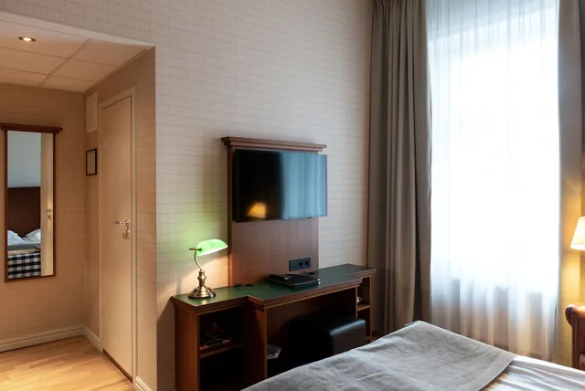 غرفة قياسية بسرير مزدوج أو سريرين منفصلين، Hotel Bishops Arms Koping 5/10