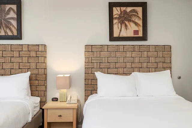 غرفة قياسية بسريرين كوين، Still Waters Resort 5/10