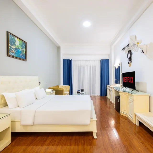 غرفة ديلوكس بسرير مزدوج، A25 Hotel - 35 Mac Thi Buoi 1/10