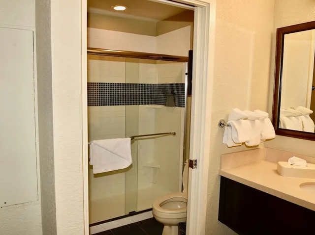 2 Bedrooms, Suite, 2 Double Beds, Sonesta Es Suites San Francisco Airport San Bruno 2/2
