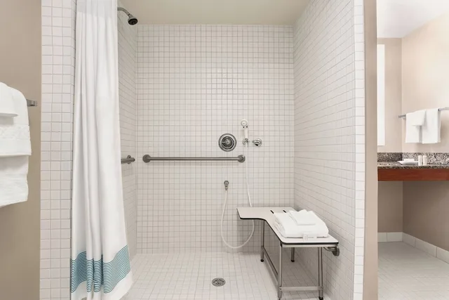 استوديو بسرير كوين مع أريكة لذوي الإعاقة، Towneplace Suites By Marriott Springfield 5/5