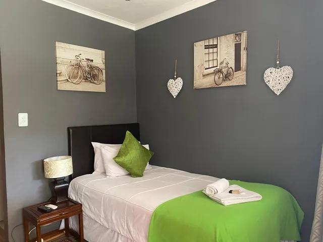 غرفة مفردة صغيرة، Marion Lodge 1/8
