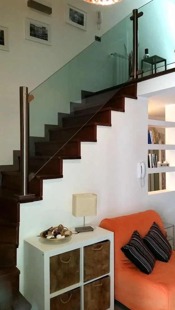 2 Bedrooms, Penthouse, 1 King and 1 Single Beds, Lake View, Sofa, Terrace, Castel Gandolfo 6/10