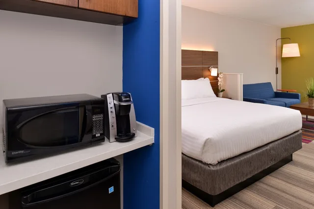 غرفة قياسية بسرير كينج، Holiday Inn Express And Suites Salem 3/4