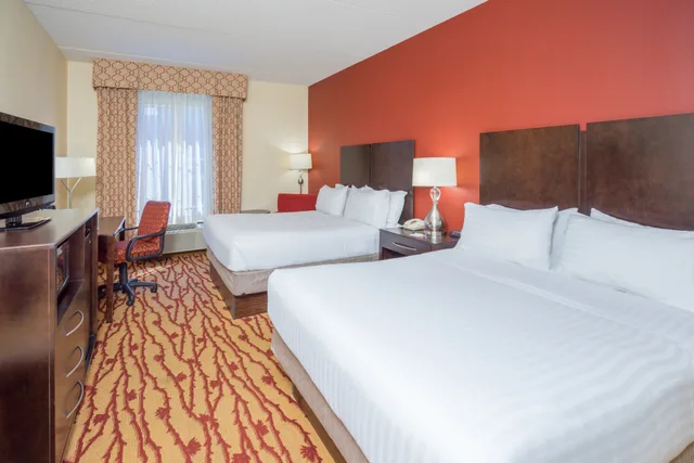 غرفة بسريرين كوين، Holiday Inn Express Hanover 1/1