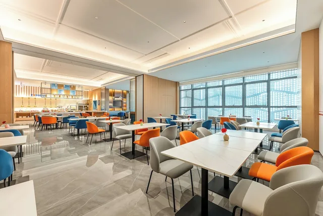 Holiday Inn Express Qinhuangdao Haigang By IHG، تشنهوانغداو 29/36