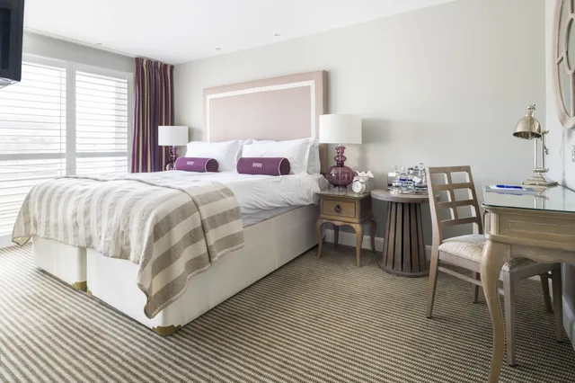غرفة بسريرين منفصلين، Sidmouth Harbour Hotel 2/5