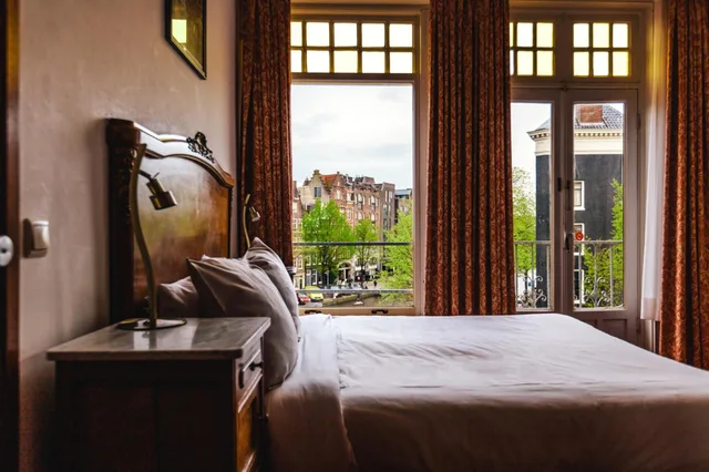 غرفة مزدوجة بإطلالة على القناة، Amsterdam Wiechmann Hotel 9/10