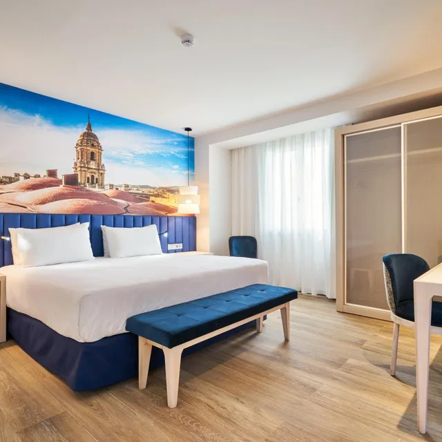 غرفة بسريرين منفصلين مع سرير إضافي، Eurostars Astoria 4/10