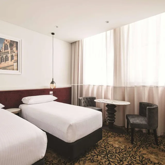 غرفة بريميير بسرير كينج أو سريرين منفصلين، Rendezvous Hotel Melbourne 3/6