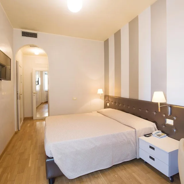 غرفة قياسية بسرير مزدوج، Hotel San Francisco 1/10