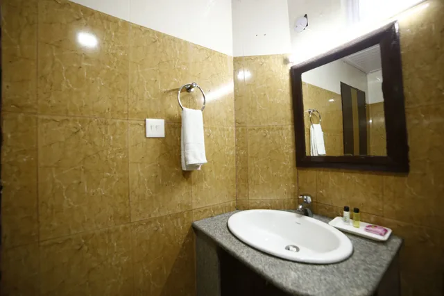 Premium, Double Bed, Hill View, Smoking، Hotel Sikkim Tourist Centre 6/7