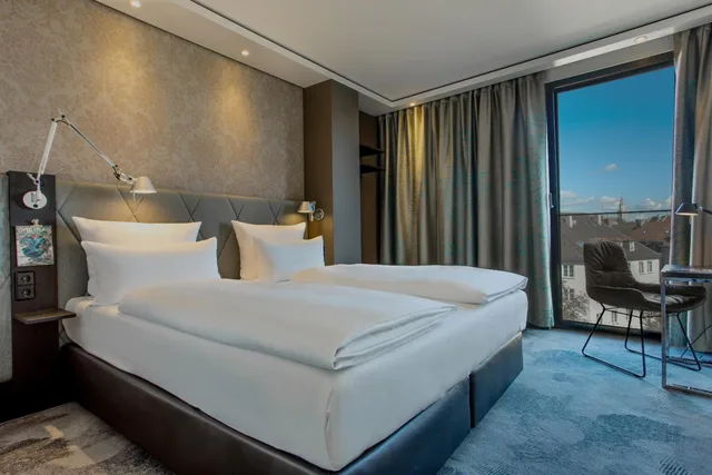 غرفة بسرير كينج، Hotel Motel One Munchen-Sendlinger Tor 1/3