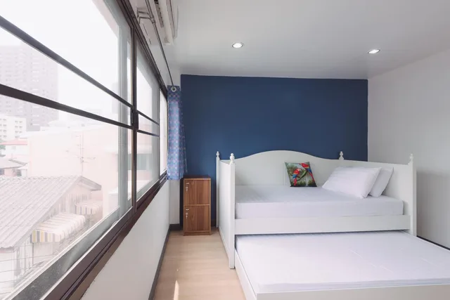Room, Twin Beds, Baansu Hostel 2/2