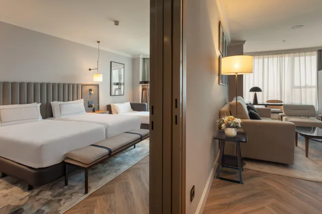 جناح متصل عائلي، Melia Valencia Palacio de Congresos Formely Hilton Valencia 7/11