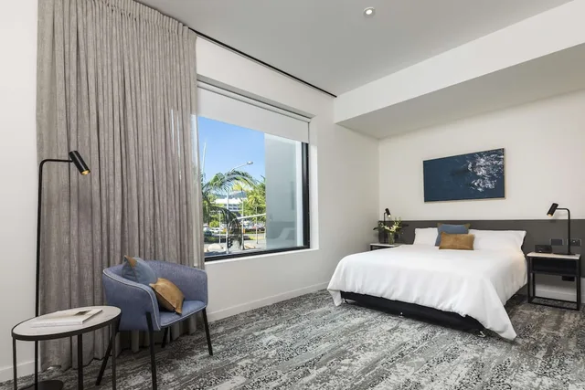 Oaks Cairns Hotel، كيرنز، كوينزلاند 26/93