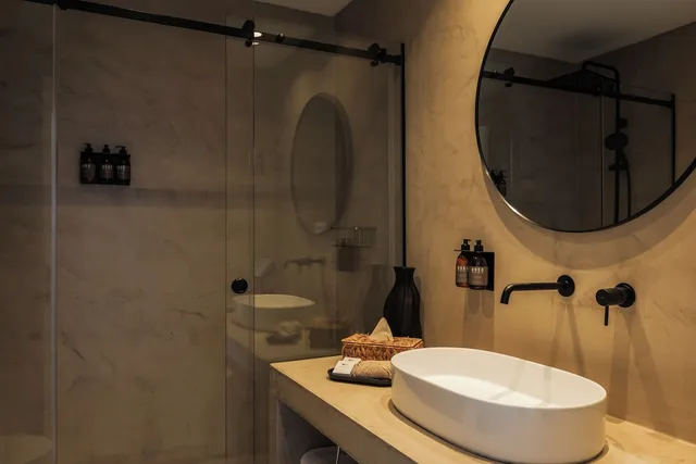 جناح بسرير كينج بإطلالة على الحديقة بشرفة بغرفة نوم واحدة مع أريكة، Villas D Agua 7/10
