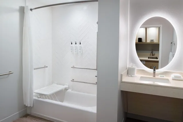 استوديو بسريرين كوين لذوي الإعاقة، TownePlace Suites by Marriott Grovetown 3/3