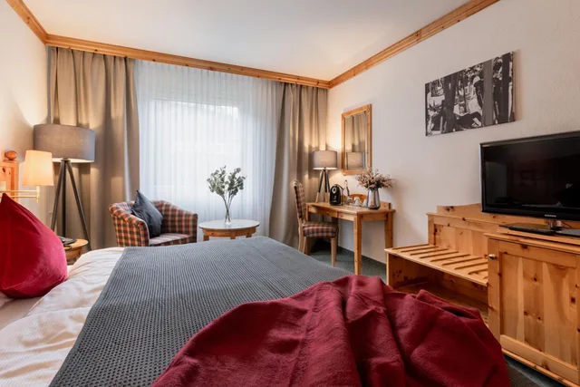 غرفة قياسية بسرير مزدوج أو سريرين منفصلين، Robinson Club Arosa 7/10