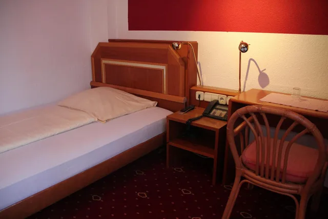 غرفة مفردة، Hotel Wali 3/8