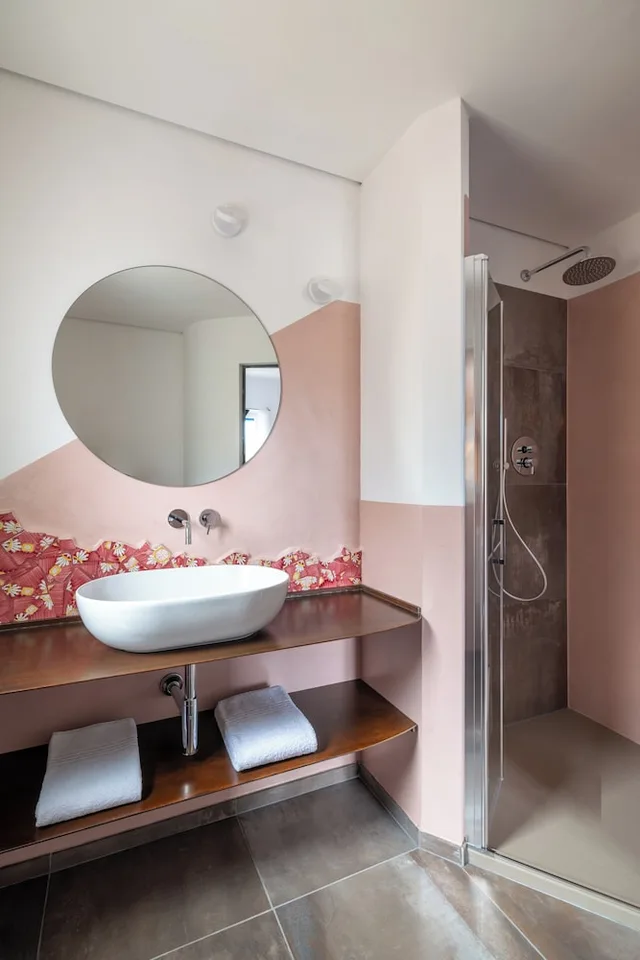 غرفة سوبيريور بسرير كينج، Hotel Minerva 3/3