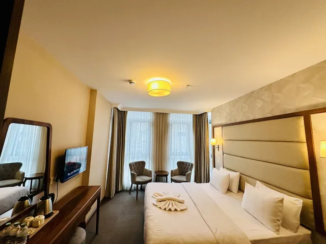 Superior, Queen Bed, Istanbul Midpoint Hotel 9/10